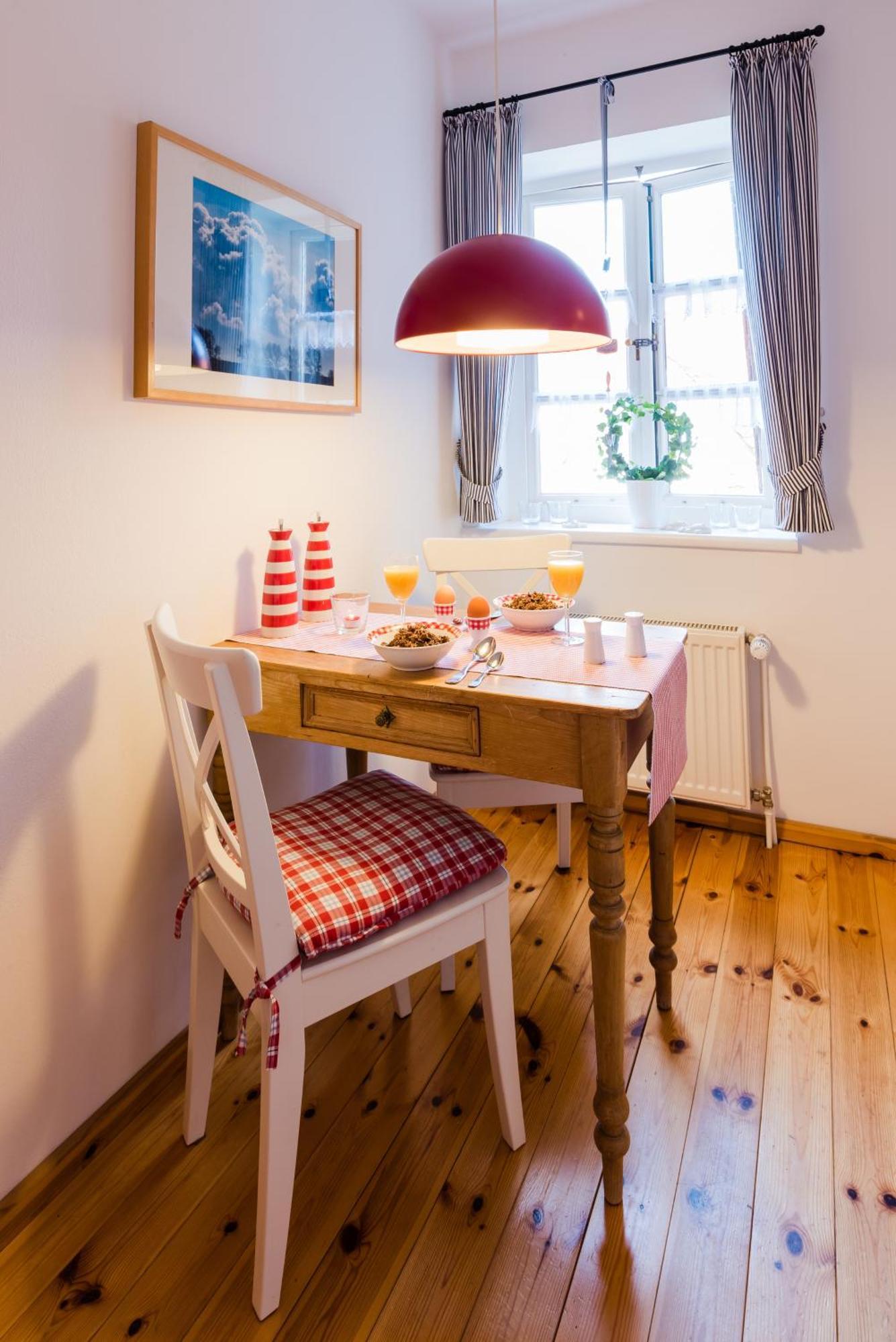 Landhaus Greetsiel Am Hafen "Meeresbrise" ครุมเฮิร์น ภายนอก รูปภาพ